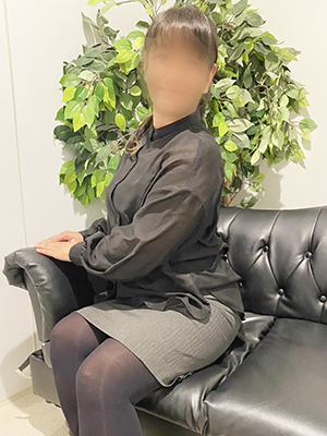 川崎人妻デリヘル【熟女の風俗最終章 品川店】まひる