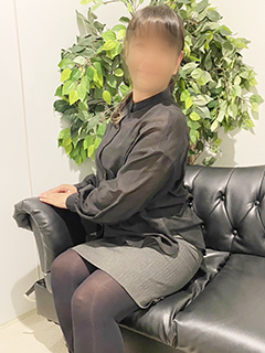 川崎人妻デリヘル【熟女の風俗最終章 品川店】まひる