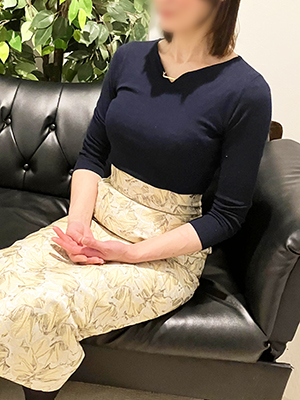 川崎人妻デリヘル【熟女の風俗最終章 品川店】みつき