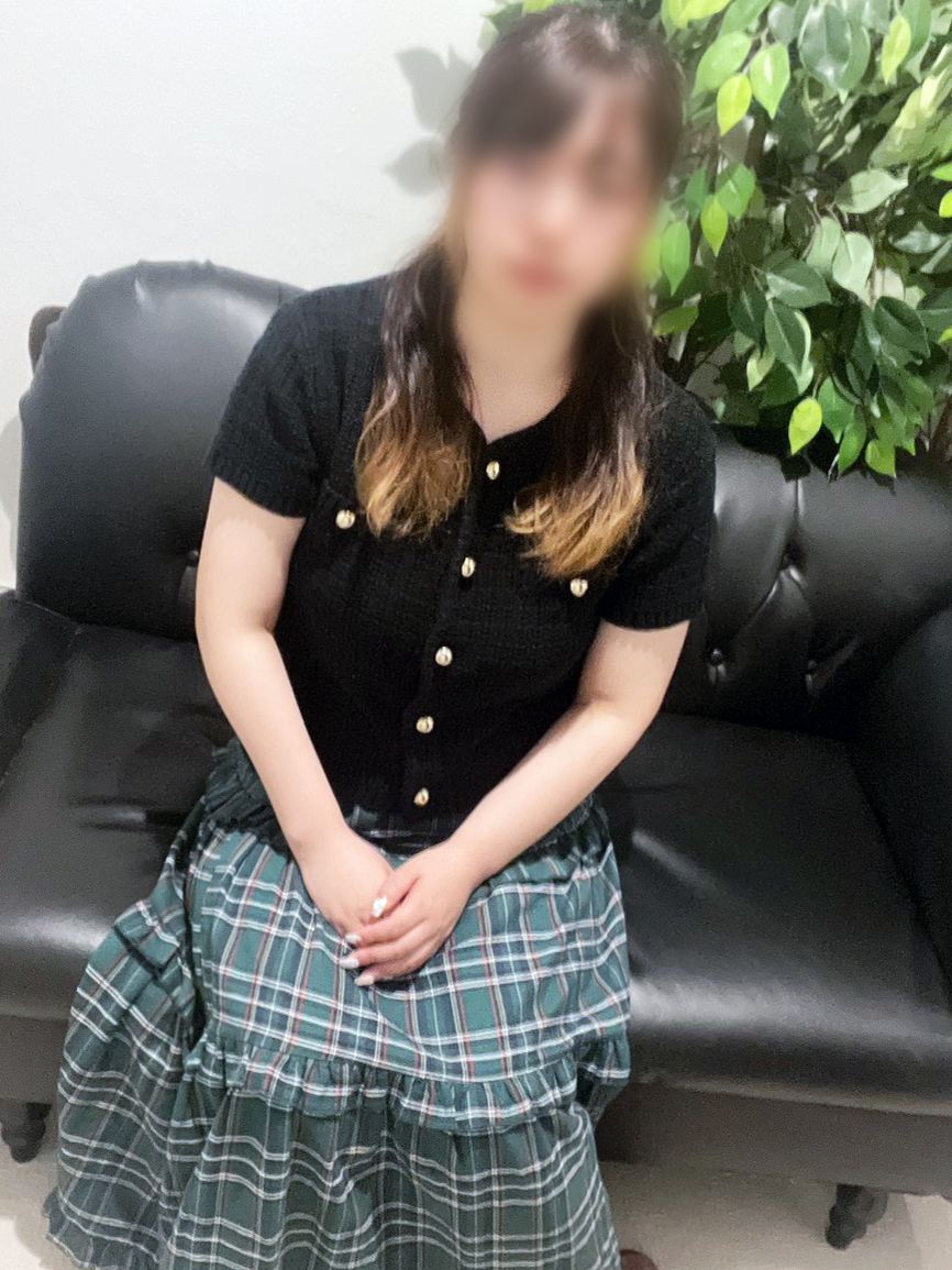 川崎人妻デリヘル【熟女の風俗最終章 品川店】れお