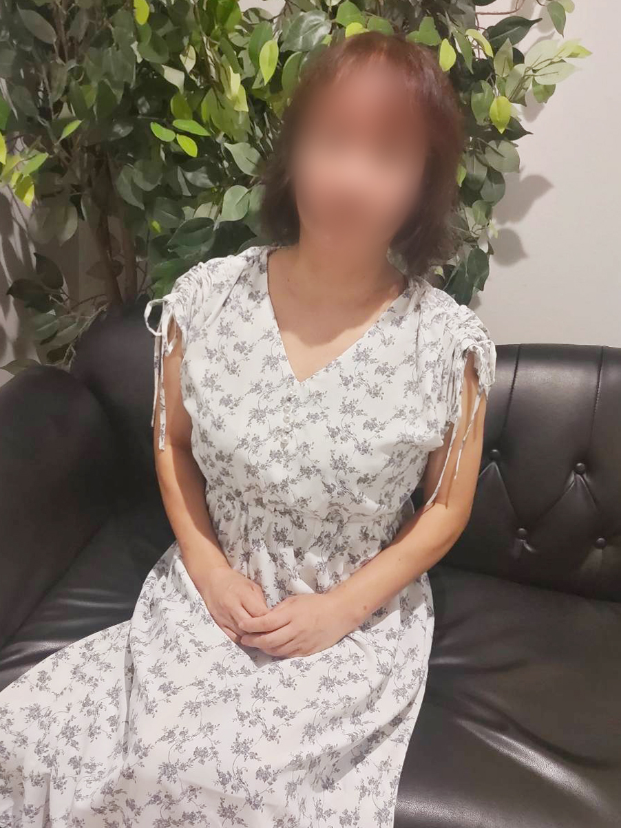 川崎人妻デリヘル【熟女の風俗最終章 品川店】まゆ